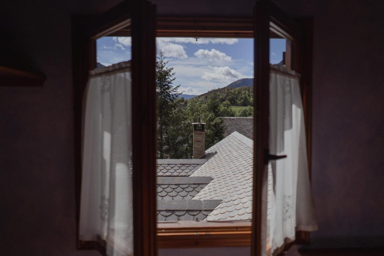 El Xalet De La Vall De Cardos Lladros Экстерьер фото